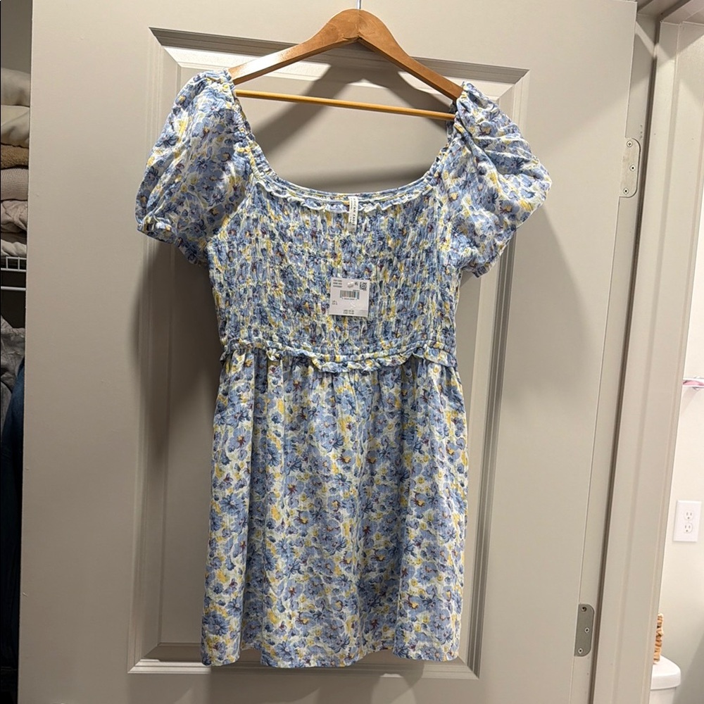 American Eagle floral dress